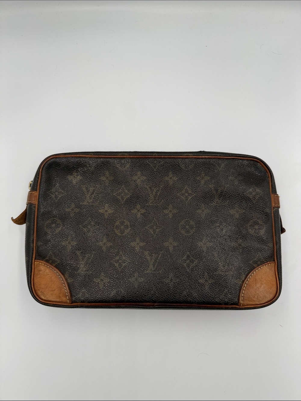 Louis Vuitton Monogram Compiègne 28 Clutch